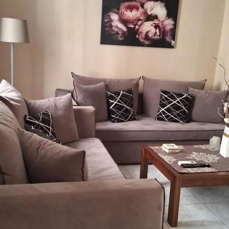 Modern Chania Center * Chania (Crete)