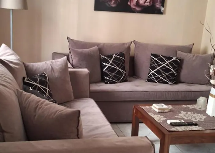 Modern Chania Center * Chania (Crete)