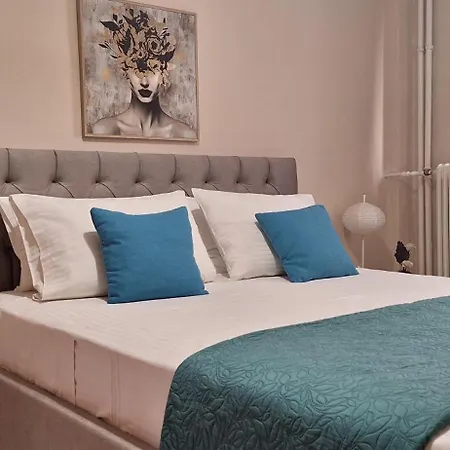 Modern Chania Center Daire